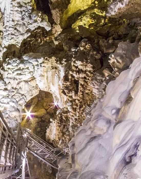 Sala del becco Grotte di Monte Cucco