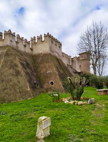 Mura fortificate Castello di Santa Sevara