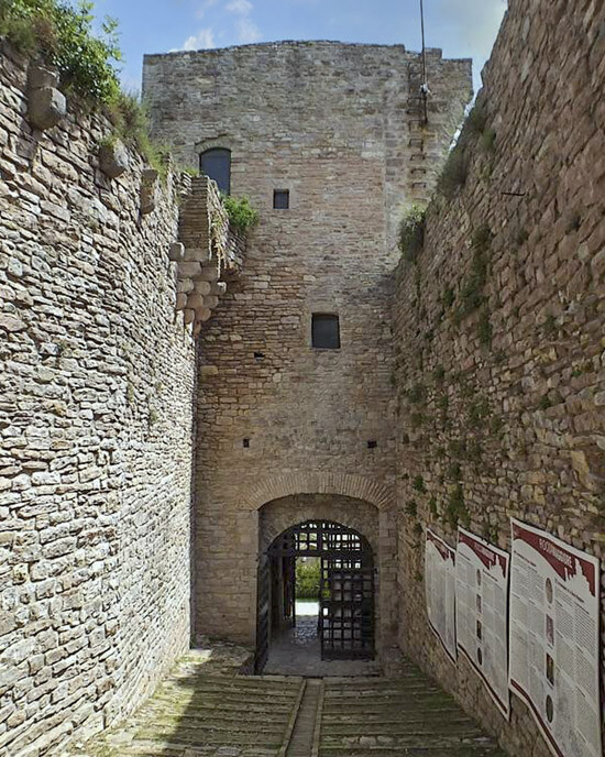 Entrata della Rocca Maggiore Assisi