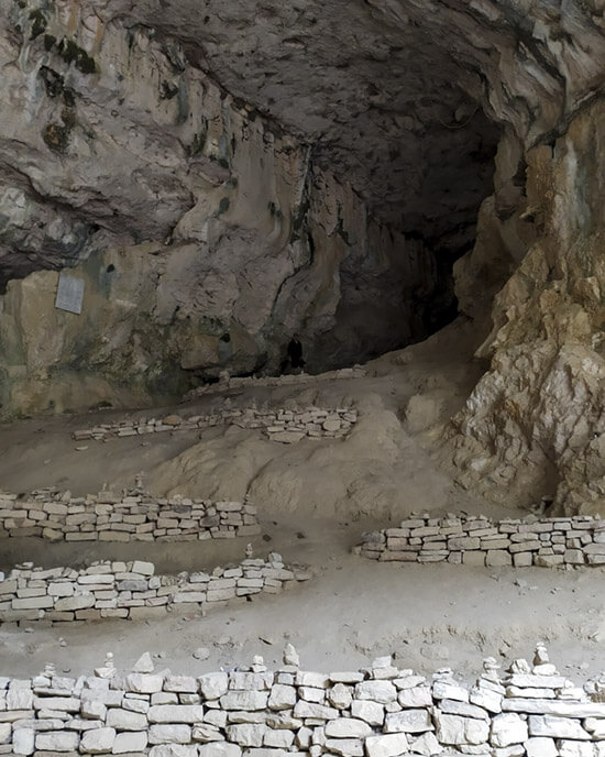 Grotta del Tempio di valadier