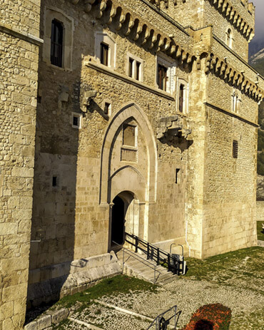 Porta di ingresso Castello di Celano